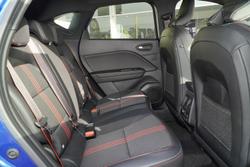 2022 Renault
                Captur R.S. Line