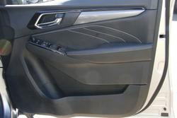 2022 Isuzu
                MU-X LS-T