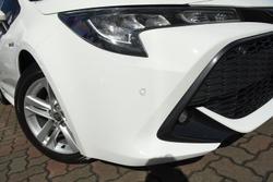 2020 Toyota
Corolla SX Hybrid