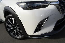 2019 Mazda
CX-3 sTouring