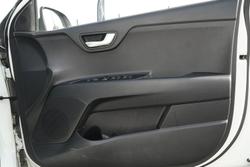 2023 Kia
                Stonic S
