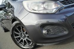 2014 Kia
Rio S