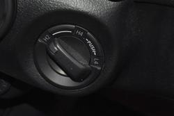 2018 Toyota
Hilux SR