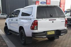 2018 Toyota
Hilux SR