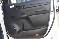 2018 Toyota
Hilux SR