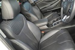 2018 Hyundai
Santa Fe Highlander