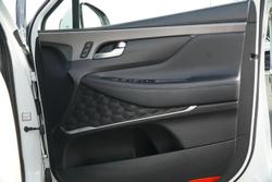 2018 Hyundai
Santa Fe Highlander