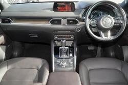 2019 Mazda
CX-5 Akera