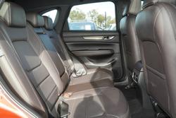 2019 Mazda
CX-5 Akera