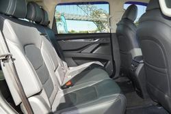 2023 LDV
D90 Executive