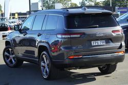 2022 Jeep
Grand Cherokee L Limited
