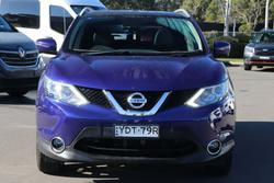 2017 Nissan
QASHQAI Ti