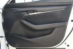 2020 Mazda
3 G20 Pure