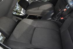 2020 Toyota
Hilux SR5