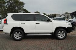 2021 Toyota
                Landcruiser Prado GX