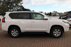 2022 Toyota
Landcruiser Prado GXL