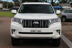 2022 Toyota
Landcruiser Prado GXL