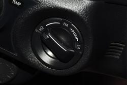 2021 Toyota
Hilux SR5