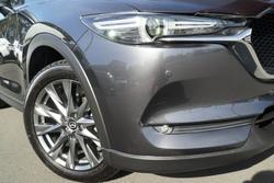 2019 Mazda
CX-5 Akera