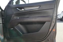 2019 Mazda
CX-5 Akera