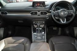 2019 Mazda
CX-5 Akera