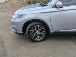 2015 Mitsubishi
Outlander Exceed
