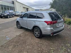 2015 Mitsubishi
Outlander Exceed