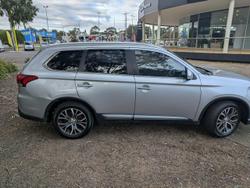2015 Mitsubishi
Outlander Exceed