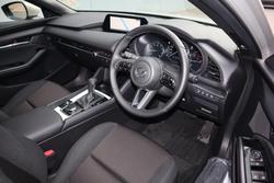 2025 Mazda
3 G20 Pure