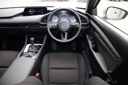 2025 Mazda
3 G20 Pure