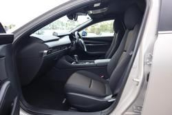 2025 Mazda
3 G20 Pure