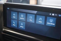 2025 Peugeot
Expert Premium