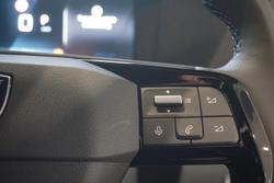 2025 Peugeot
Expert Premium