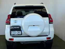 2021 Toyota
Landcruiser Prado GXL