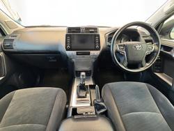 2021 Toyota
Landcruiser Prado GXL