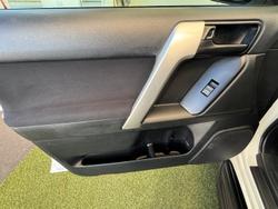 2021 Toyota
Landcruiser Prado GXL