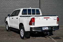 2022 Toyota
Hilux SR Hi-Rider
