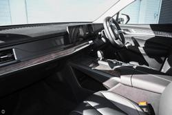 2025 MG QS Essence IS31 MY25 AWD Cashmere Silver