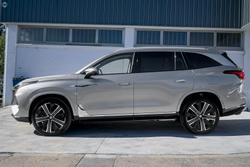 2025 MG QS Essence IS31 MY25 AWD Cashmere Silver