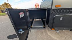2025 JB Caravans 20' Drx Family Bunk Save $11,904 Was $119,040