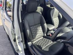 2023 Nissan
Navara ST-X