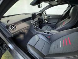 2017 Mercedes-Benz
A-Class A180