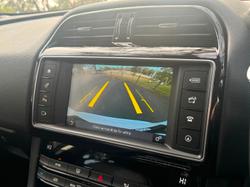 2019 Jaguar
F-PACE 30d Prestige