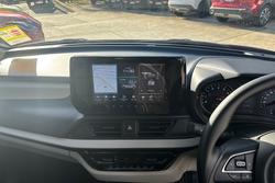 2025 Suzuki
Swift Hybrid