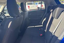 2025 Suzuki
Swift Hybrid