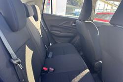 2025 Suzuki
Swift Hybrid