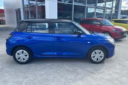 2025 Suzuki
Swift Hybrid