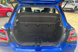 2025 Suzuki
Swift Hybrid