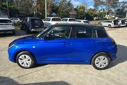 2025 Suzuki
Swift Hybrid