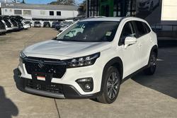 2023 Suzuki
S-Cross